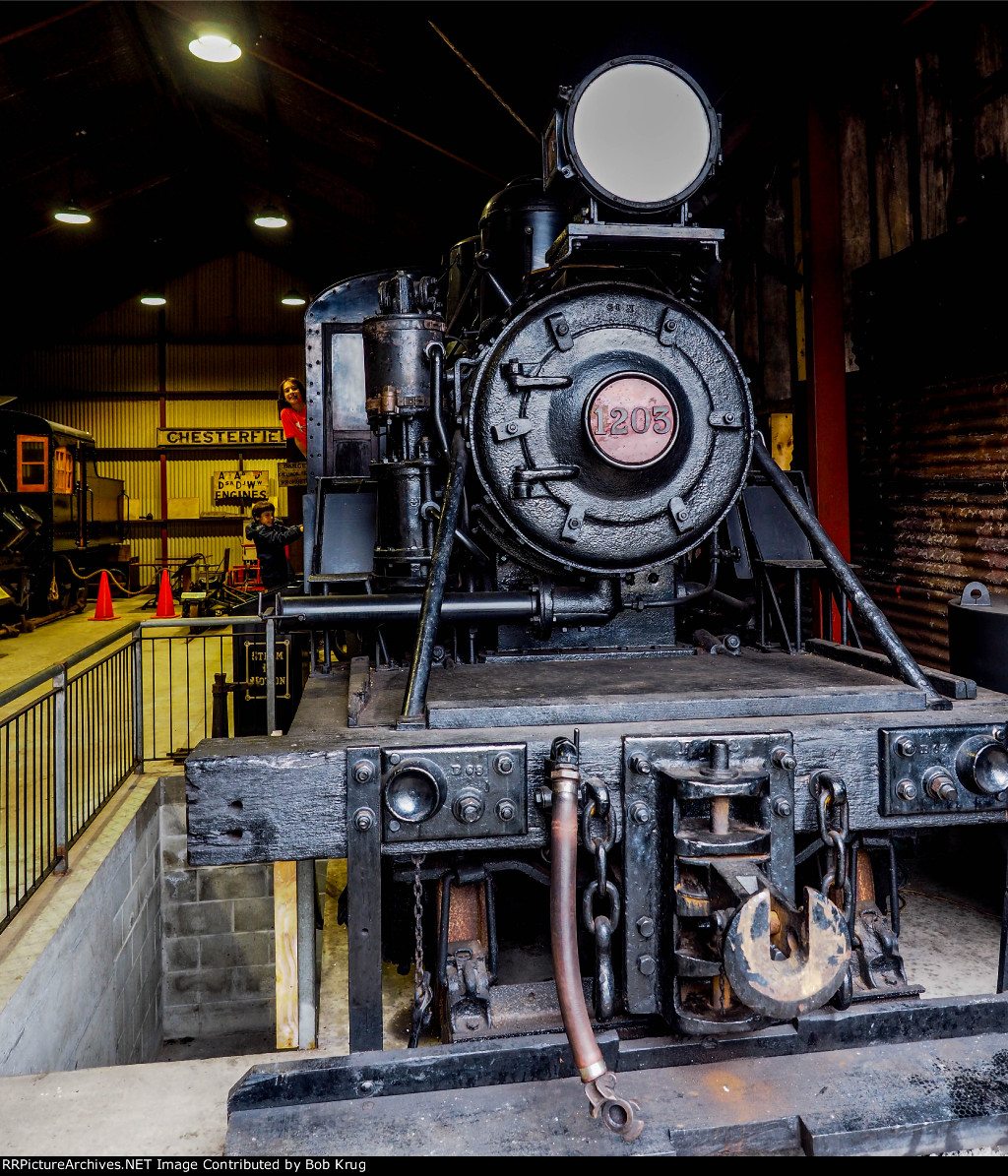 CLIMAX 1203 front view / static indoor display